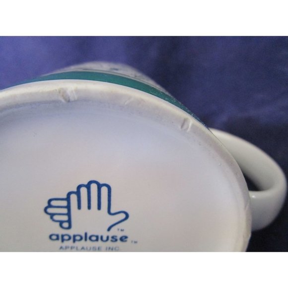 Skaters Waltz Ice Skating Penguin Christmas Mug Vintage Applause With Box GUC - Picture 8 of 11